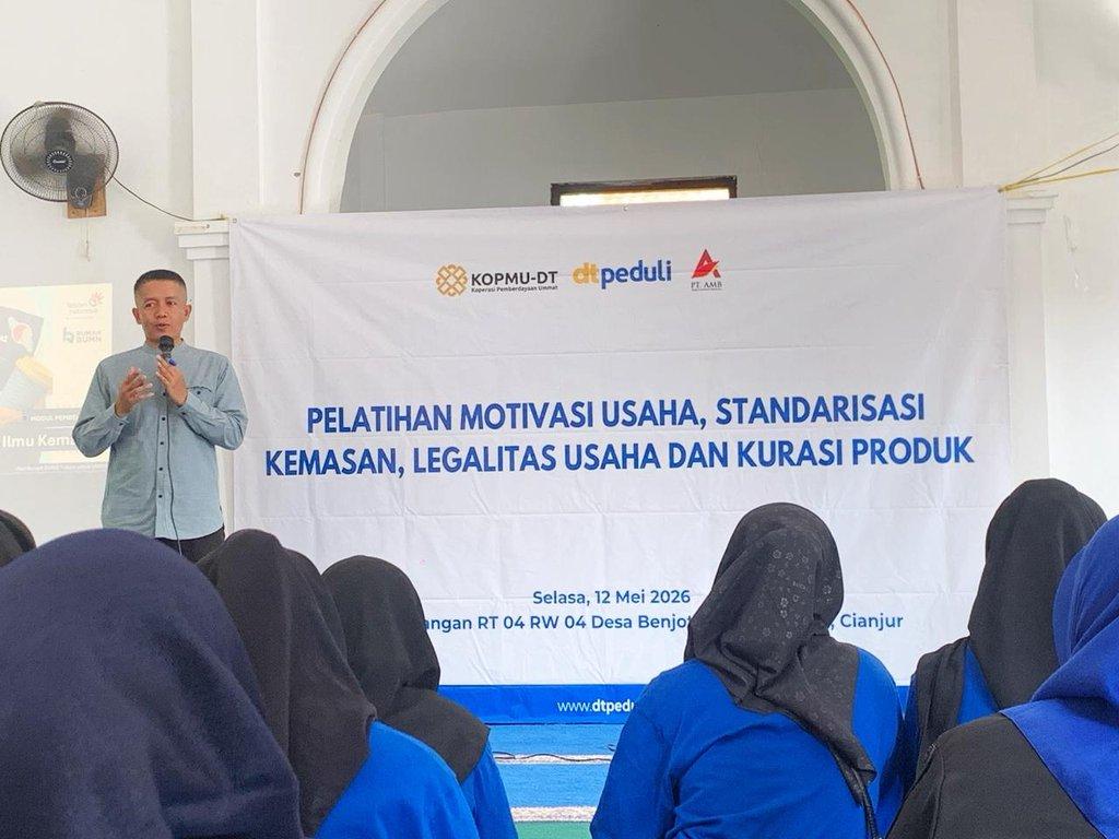 Naik Kelas dan Siap Bersaing, 51 UMKM Cianjur Ikuti Pelatihan Kemasan, Legalitas, dan Kurasi Produk - Cover Image